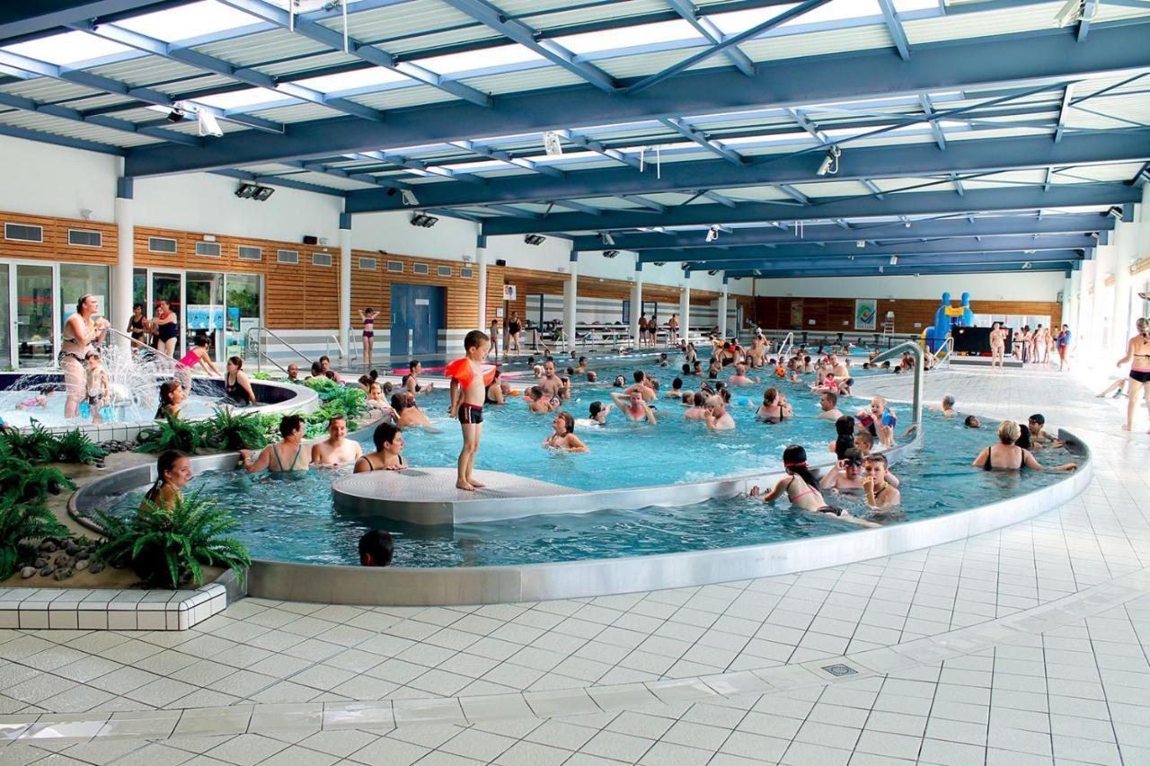 Bel Appartement En Coeur De Ville - 20 Minutes Du Pal Moulins  Kültér fotó